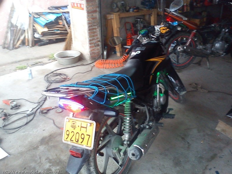 本田锐彪改外观~想改动力各位给点意见怎么改