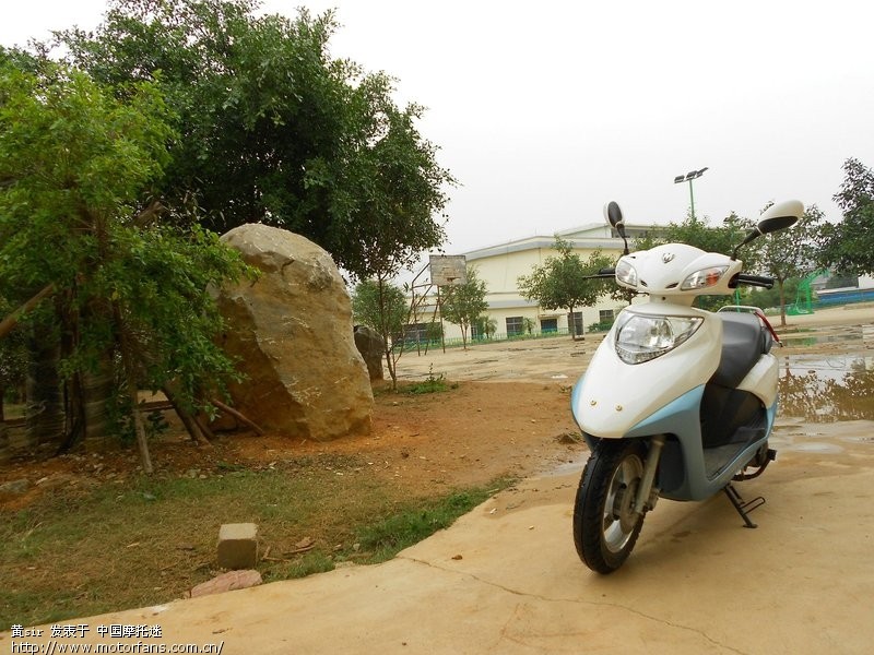 嘉陵 嘉鹏外贸款式 125 蓝白色 到货报告 - 摩迷