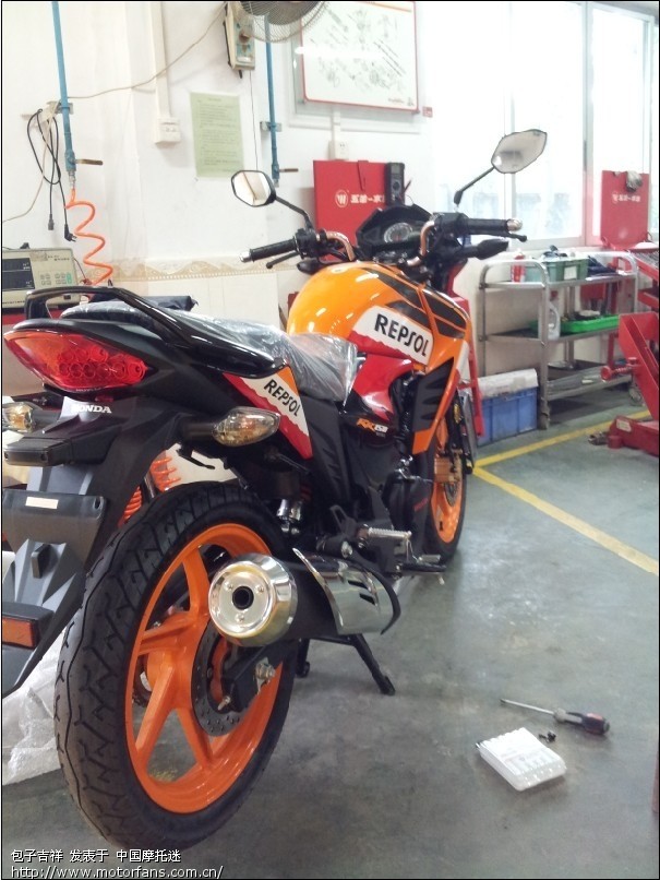 终于吗买了,这么大第一骑男装车,一路熄火十多