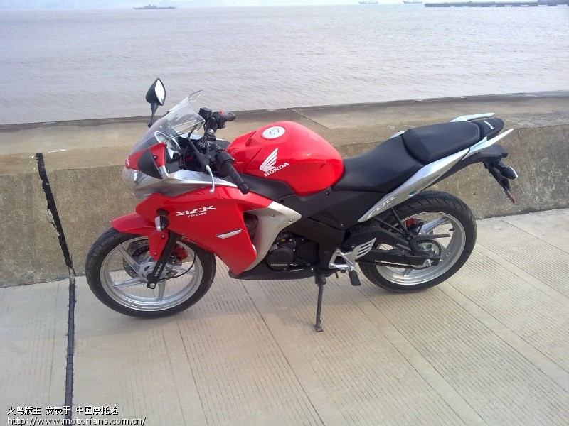 2012最新款公路跑车:YCR游隼水冷150CC - 湖