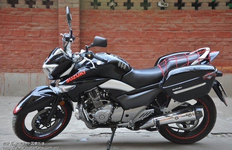 亮亮我的边箱 - 豪爵铃木 - 骊驰GW250 - 摩托车