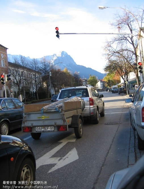 【交通法】里有摩托车黄牌照算大型车的规定