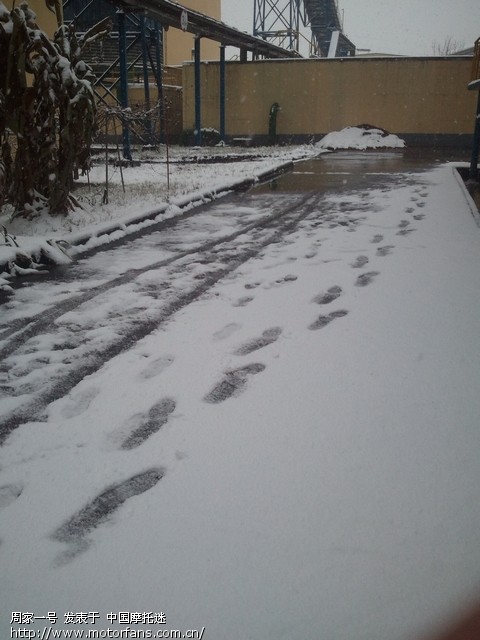 EN2A发动机突突响、冒黑烟、易熄火,火花塞黑