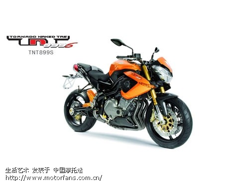 如果有15万,你会买杜卡迪795还是贝纳利899呢