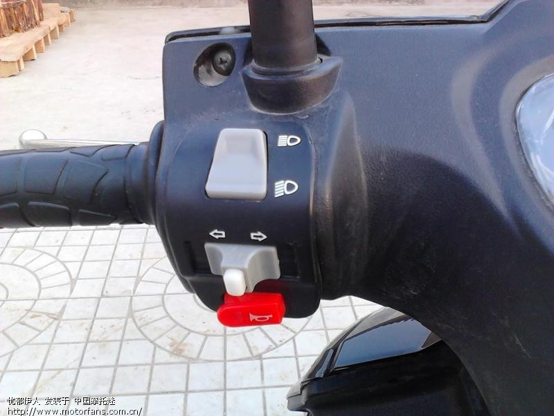 王野125踏板仿迅鹰款 - 其他国产品牌 - 摩托车