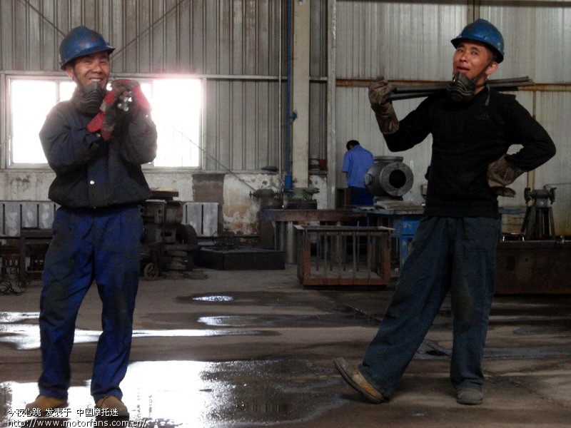 开银色战神的人就那么少吗?难道银色的就那么