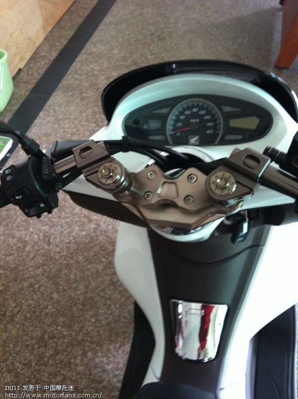 纠结本田PCX150与光阳雷霆王180,请高手赐教