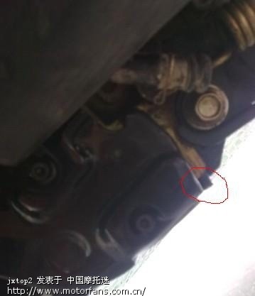 化油器迅鹰无法启动,左侧大梯旁小管漏汽油 - 