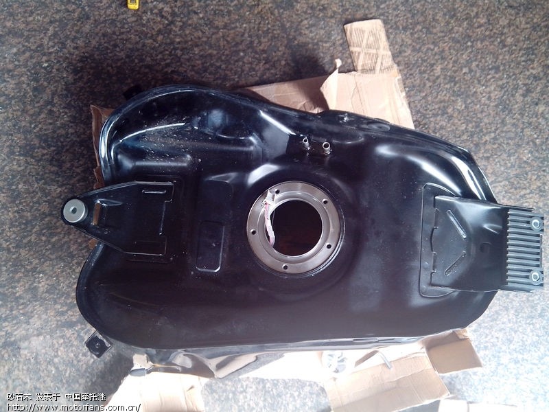 骊驰GW250汽油泵中…有两道滤芯! - 豪爵铃木