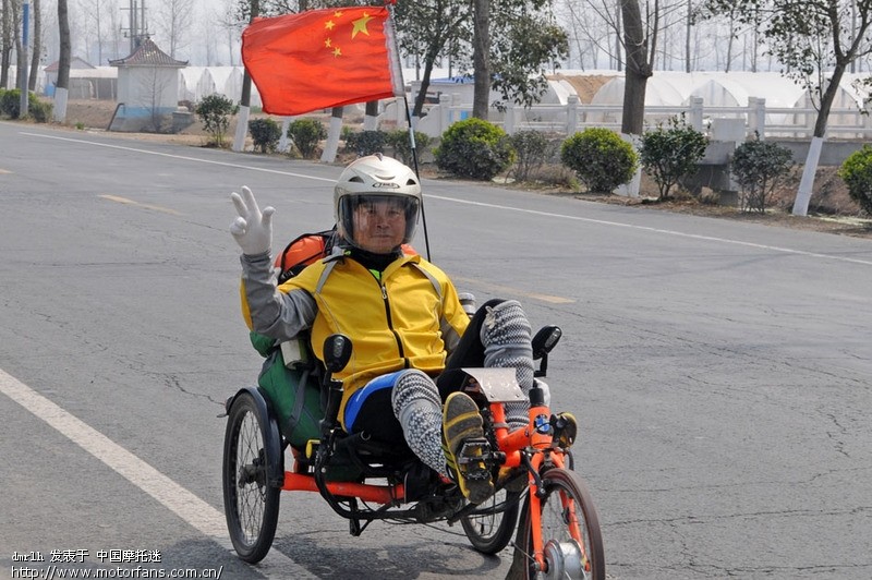 向傅总学习,骑摩托车出差到北京--今天雨中骑行