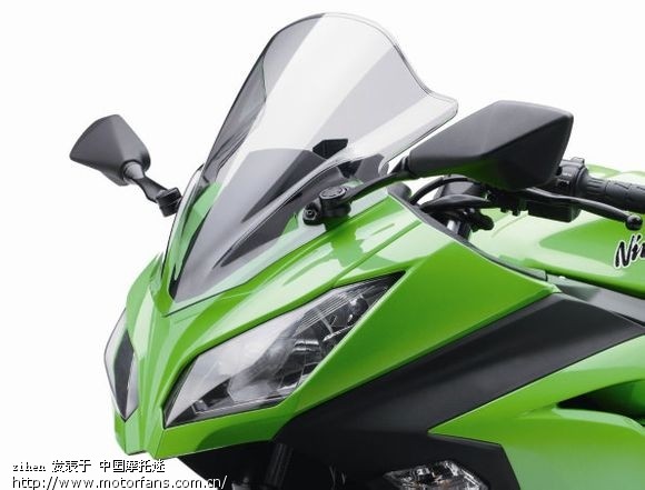 2013年川崎忍者系列300CC上市(转自摩托车吧