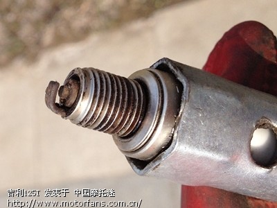 请教!发动机化油器混合比例,火花塞状况,油耗问