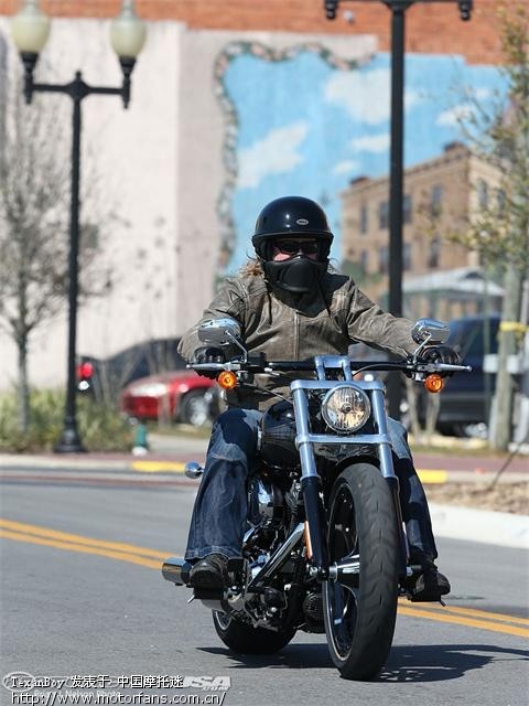 秀车 - 2013款H-D CVO Breakout 肌肉\/突围 - 天