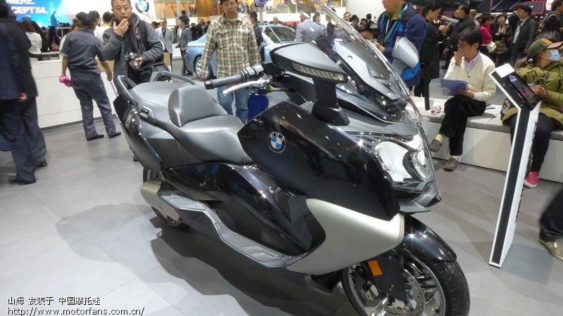 来自上海车展GW250S旅行版官方宣传手册,参