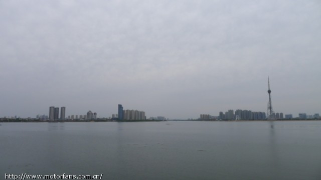 临沂市里摩托车挂牌去哪个车管所啊? - 山东摩