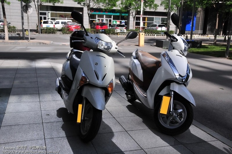 ◆白配棕Lead125交作业:第一次换机油并与甲