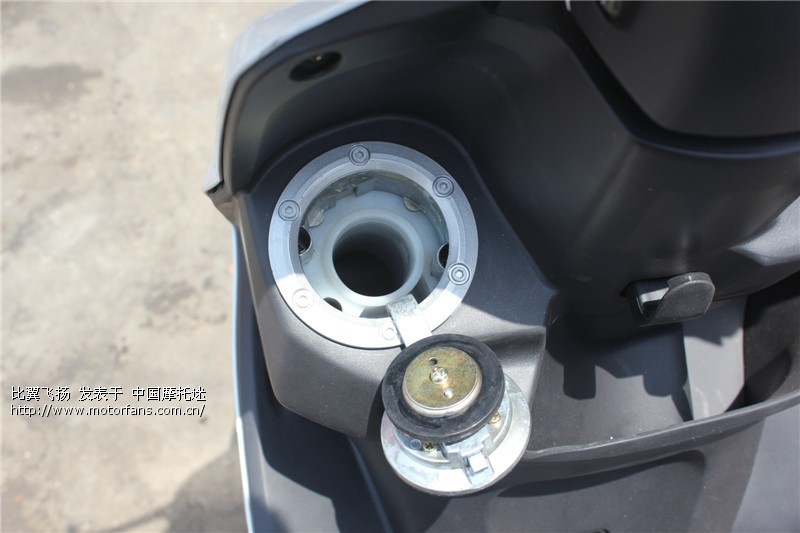 改装鬼火RS--Z100CC 配件 - 踏板论坛 - 摩托车
