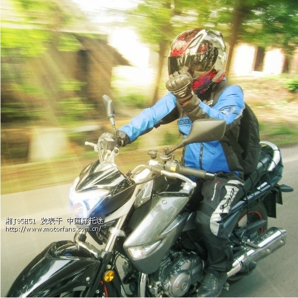 等待炫动白蓝的GW250中,国内有哥们入手过白