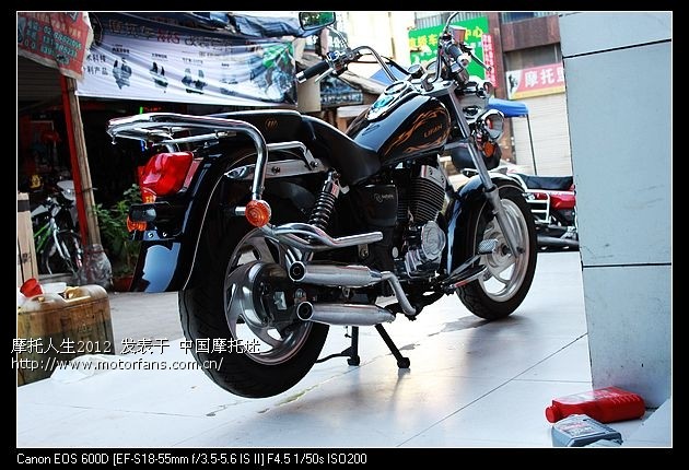 中国名牌 力帆双杠风暴太子 火热登陆摩托车商