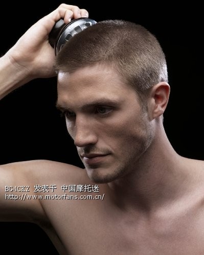 开摩托 <em>头发</em>长<em>不发</em>便 入了个自助理发器 分享效