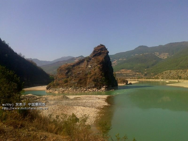 大家肯定没有见过这样一只鸡!简直太叫你们遗