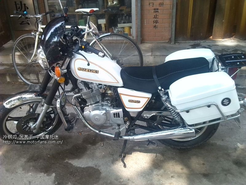 借地 出GN250警版的的边箱 支架。 - 摩迷交易