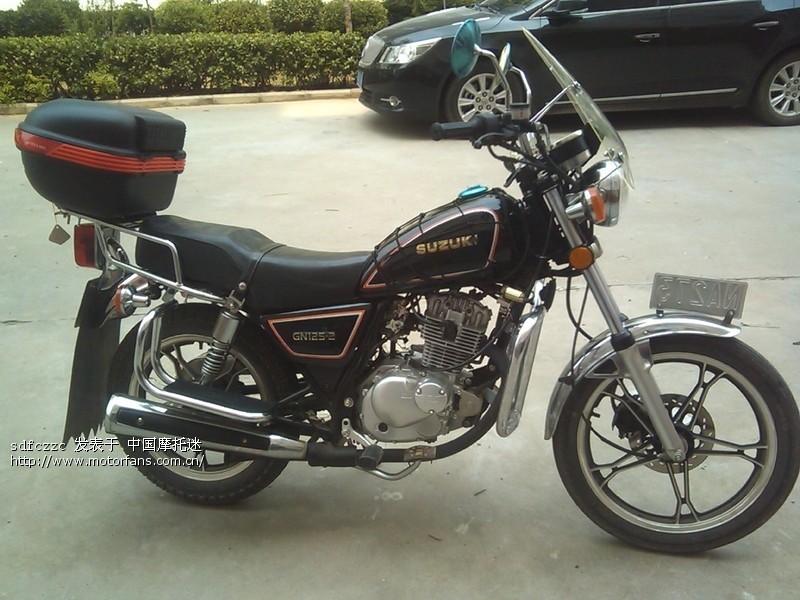 新入手二手的gn125-2 刚加装了 前挡风 后脚踏