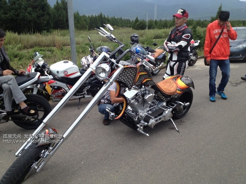 周末小聚,黄龙逊色,哈雷大狗是亮点! - 进口品牌 - 贝纳利Benelli - 摩托车论坛 - 中国第一摩托车论坛 - 摩旅进行到底!