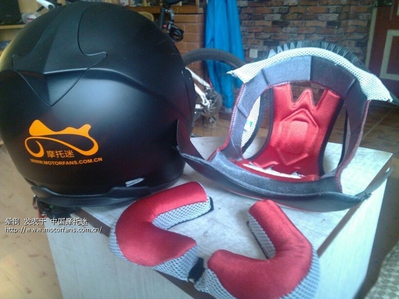 2013款摩托迷头盔内衬拆卸步骤 - 摩迷交易区
