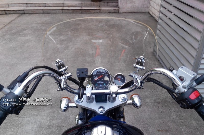 看我装的挡风玻璃 - 豪爵铃木-骑式车讨论专区