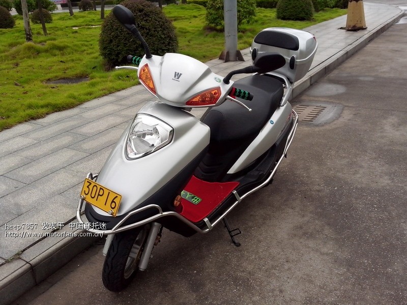 宇钻新车上图 - 豪爵铃木-踏板车讨论专区 - 摩托