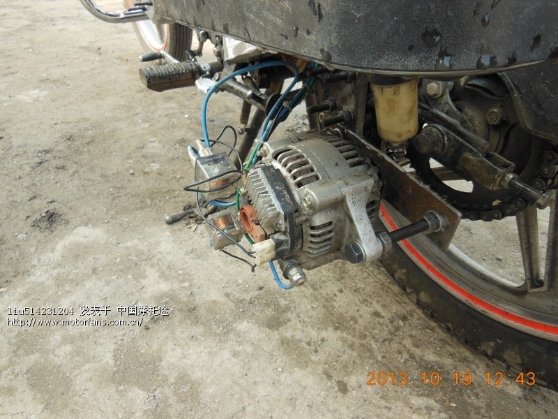 改的外置发电机用链条驱动成功了 - 维修改装