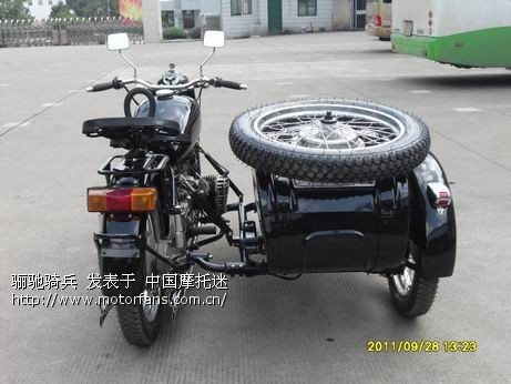 永远不会过时的偏三轮摩托车!威武不屈富贵不