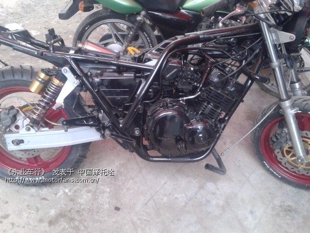 CB400 改颜色 - 维修改装 - 摩托车论坛 - 中国第