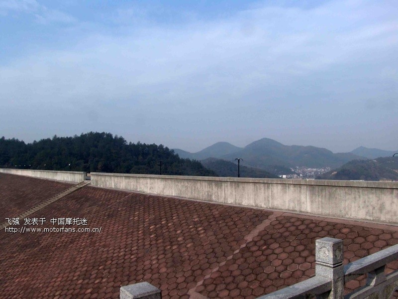 王位山归来,汇报工作。