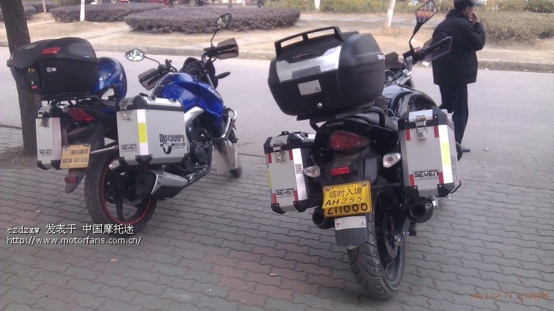 摩托车折叠铝合金边箱 - 维修改装 - 摩托车论坛