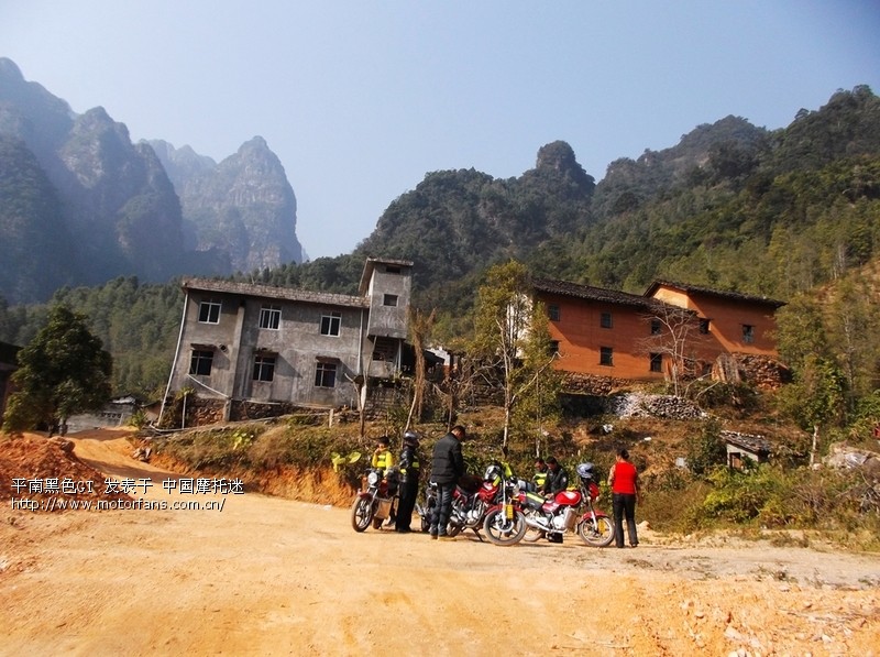 平南县摩托车旅游爱好者2014元旦激情穿越金