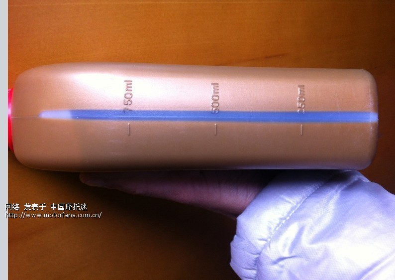 网购刚到的金装MB机油求大伙验证真假! - 踏板