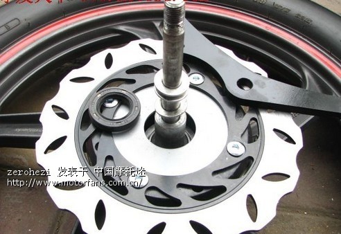 改装彪影X-150一体泵式后碟刹(图片已重新上传
