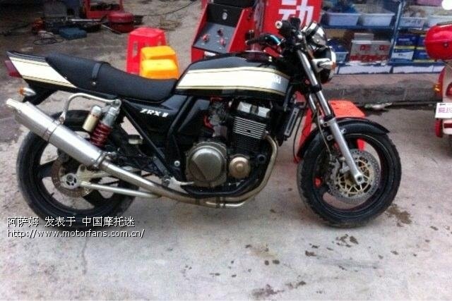 求教 川崎zrx400是什么时候出的厂?现在买要多