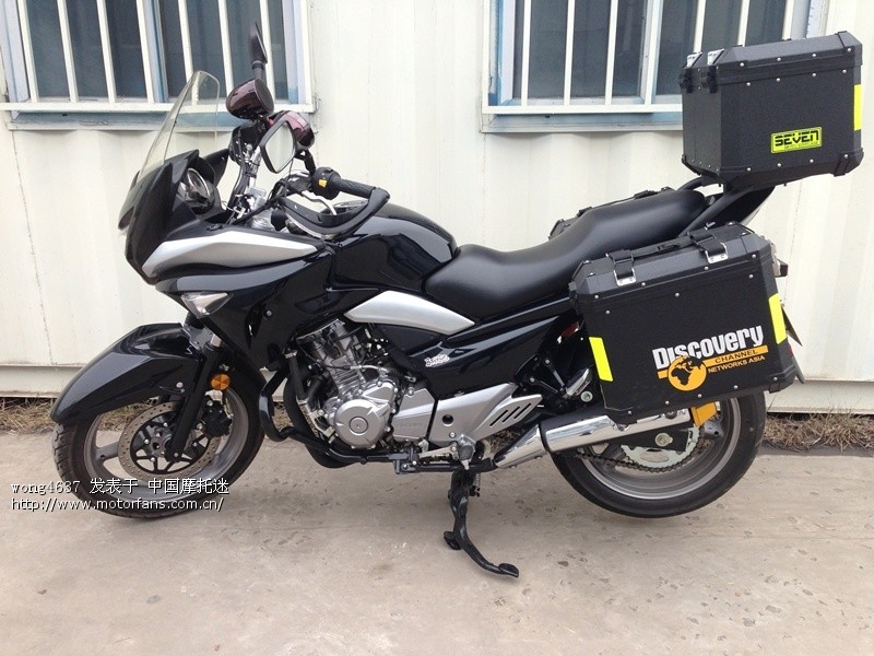 铃木GW250挂什么样的边箱实用好看? - 豪爵铃