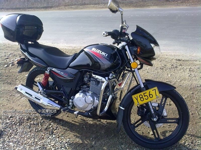 一二档拉离合滑行时发动机有敲缸的声音是什么