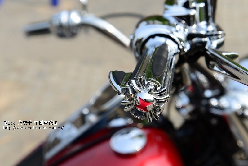 想买辆B牌883低座版,请前辈们给点意见。(已经