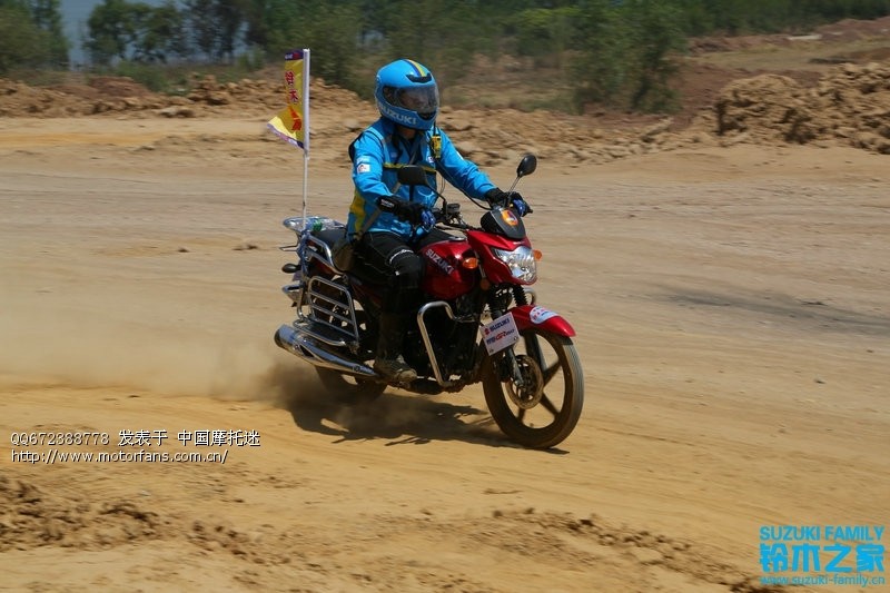 大叔我又看上一款摩托车济南铃木悍骏GR150