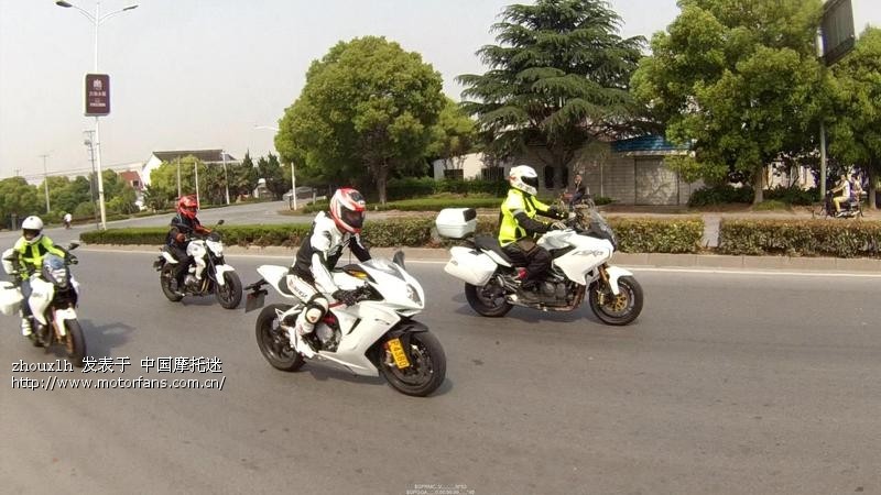 小黄龙300运动视频,摩旅照片