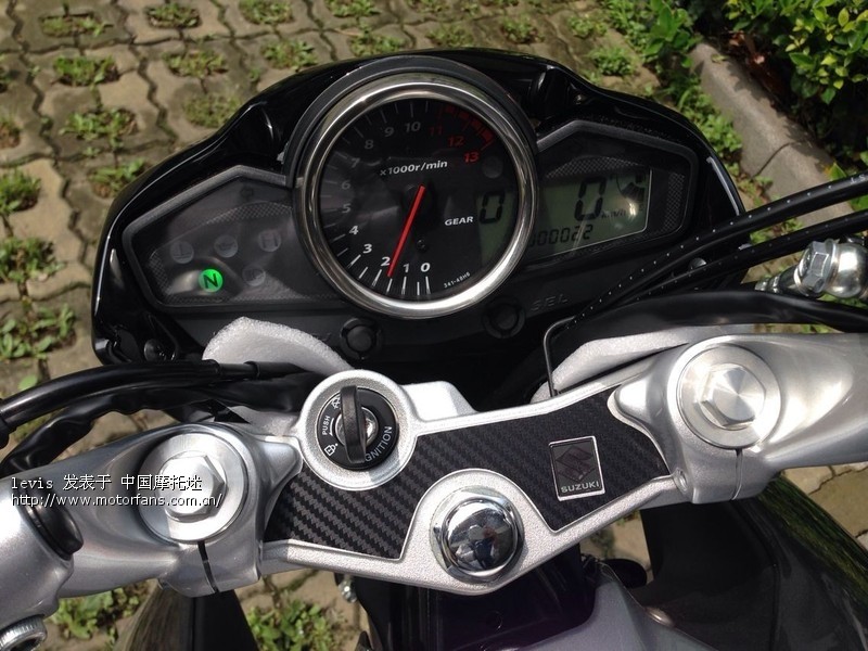 刚发现前刹有渗油,求鉴定 - 豪爵铃木-骑式车讨