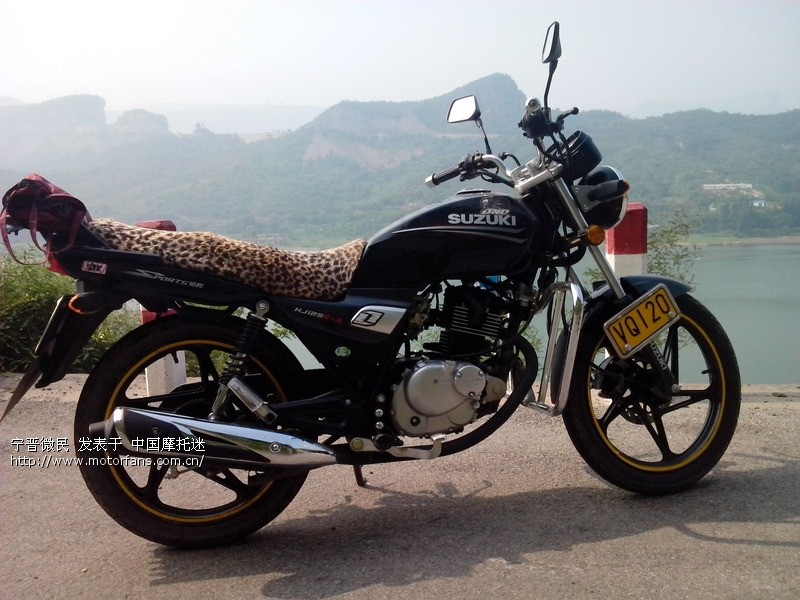 重奖查找偷车贼有监控截图,宁晋黑色钻豹运动