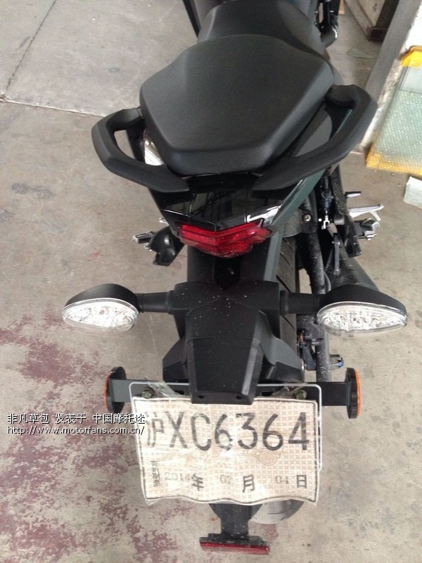 摩托车临牌的悬挂 - 上海摩友交流区 - 摩托车论