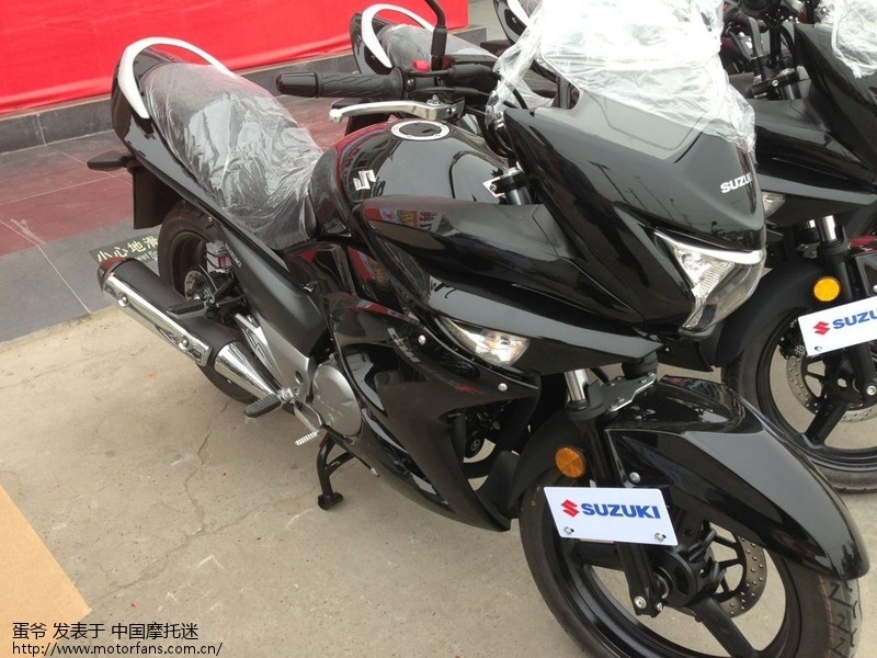 今天有幸再换轮毂的时候看到了GW250F版北京