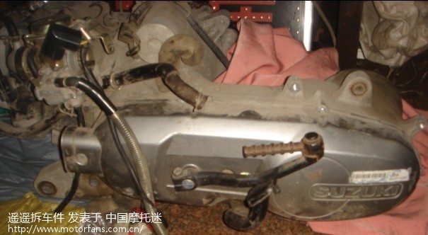 出一台铃木韵彩QS100发动机,带化油器充电器